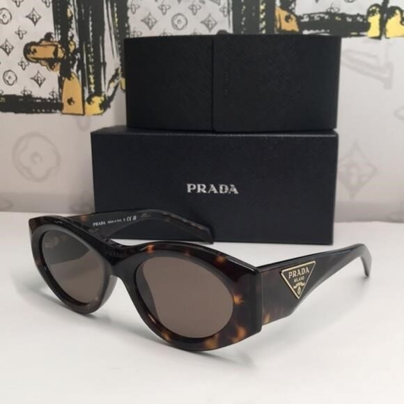 New Authentic Prada PR 20ZS Dark Brown Oval Ladies Sunglasses – 2AU06B 53 - Picture 5 of 12